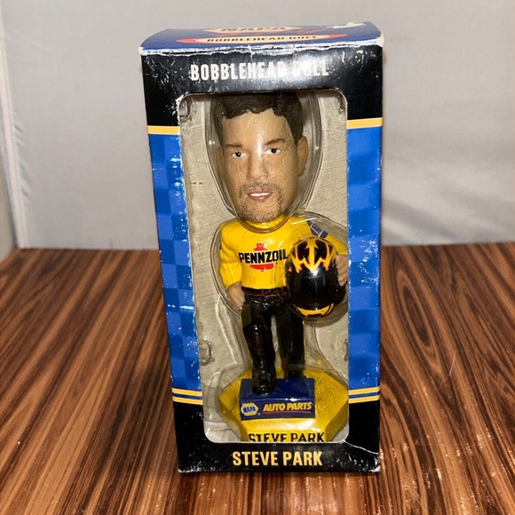 Steve Park Bobblehead Doll NAPA Racing Pennzoil NASCAR NIB Bobble Head NEW - Picture 9 of 9